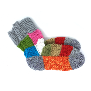 Dětské ručně pletené ponožky od Magdy Velikost: 31 - 34