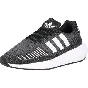 Běžecká obuv 'Swift Run 22' adidas Originals šedá / černá / bílá