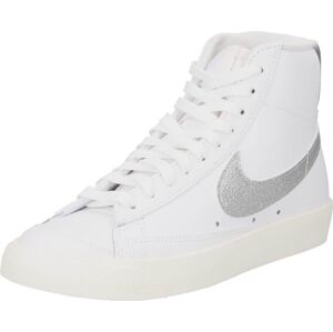 Nike Sportswear Kotníkové tenisky stříbrná / bílá